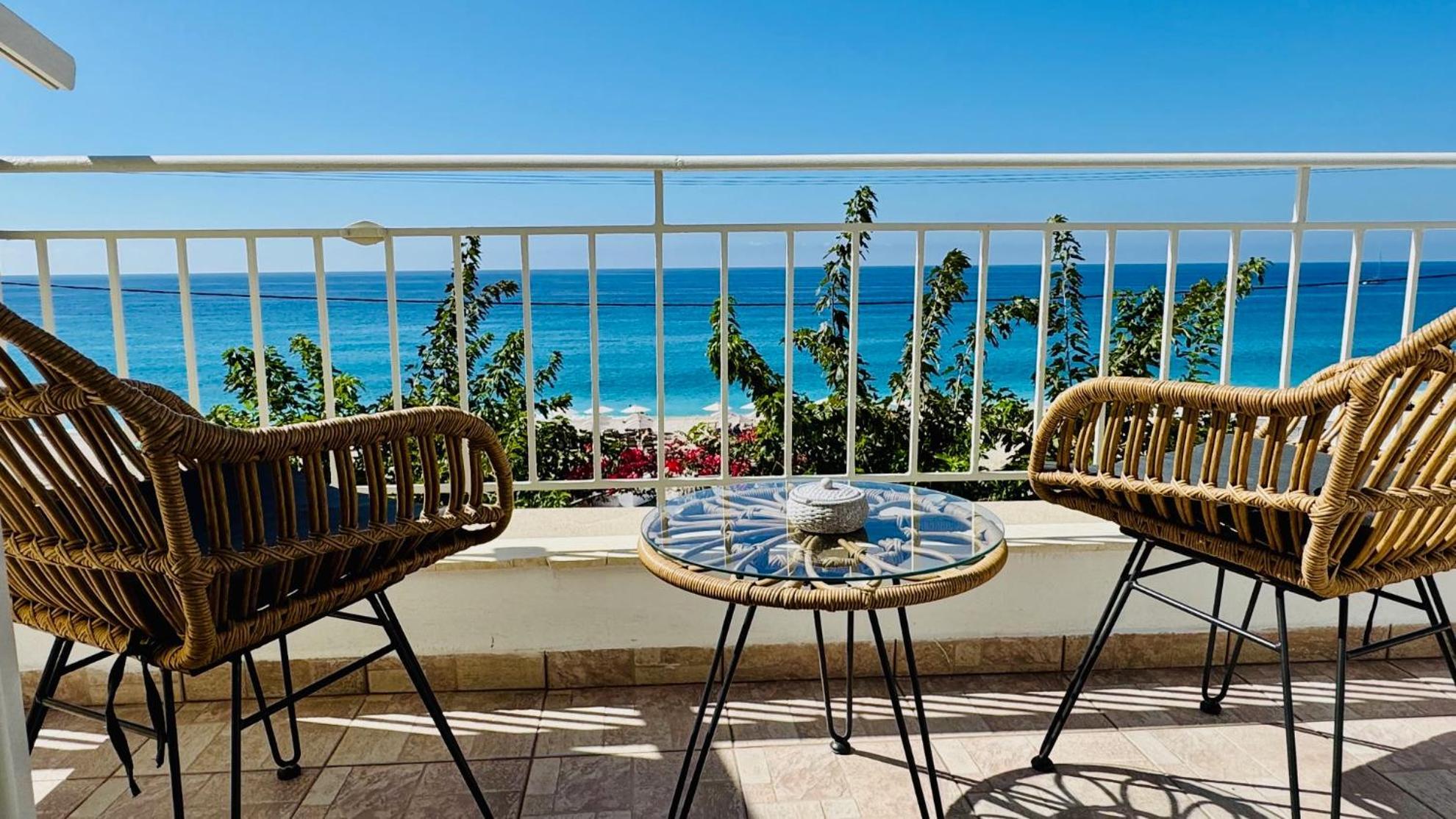Monato Luxury Apartments Άγιος Νικήτας Εξωτερικό φωτογραφία